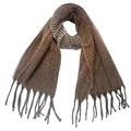 Détail d'une écharpe en laine marron avec motif à chevrons et bords à franges - Bleu Café