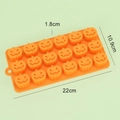 Orange 21-cavity silicone pumpkin mold for Halloween chocolates with 22x11cm dimensions - 18-Hole Pumpkin