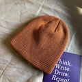 Winter chunky knit beanie hat in tan brown color for warm street style fashion - Elastic / Caramel color