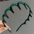 Cerchietto in raso verde scuro con denti antiscivolo per il volume dei capelli - Verde scuro