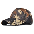 Dettaglio del motivo mimetico foglia su cappellino in cotone con fori di ventilazione - Regolabile / Camuffamento Foglie 02
