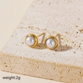 E124 Witte Parel Oorbellen Goud