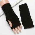 Guanti neri senza dita in maglia a trecce da donna, caldi ed eleganti per l'inverno - Nero