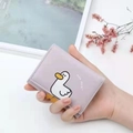 Cartera corta lila plegable para mujer con diseño de pato Luck Duck - Morado