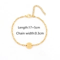Verfijnde goudkleurige kettingarmband met een gegraveerde ronde letter J hanger - Goud|j