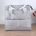 Bolso business gris claro con bolsillos de cremallera y asas tejidas duraderas - Gris claro