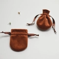 Set of two brown velvet drawstring jewelry pouches for gift packaging and storage - 7x8.5cm / Brown