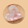 Mini heart hair claw in pink and cream marble acetate for a sweet girl style - Heart-Gem Pink 2.5cm
