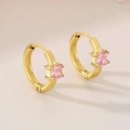 Detail of pink square-cut stones on gold hoop earrings with secure four-prong setting - Gold Pink (KE114045-GC)