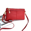 Rode vierkante crossbodytas met litchi-textuur, dubbele rits en goudkleurige hardware - Bordeauxrood
