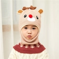 Capucha de punto infantil de reno en beige y rojo con astas 3D y patrones de copos de nieve - Talla única / Asta de Ciervo Beige