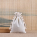 Minimalist beige linen drawstring jewelry pouch with double-sided tassels for gift storage - 8*10cm / Off White