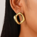 06 Cuadrado Irregular De Oro Real De 18 Quilates Wg1-0310