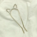 Oreilles De Chat À Deux Dents En Or