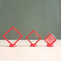 Rojo; 7*7*2cm (¡excluyendo La Base!)