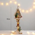 Decorazione natalizia in legno da 50cm a forma di casetta con neve e luci LED calde - Piccolo lampione luminoso