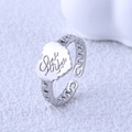 Silberner Edelstahlring im Kettendesign mit Herzanhänger und Love you Gravur - Herz Gravierter Kette Offener Ring (JR215) / Stahlfarbe