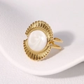Vintage 18K gold plated stainless steel ring with white shell inlay and ribbed design - Round Pearl White (JR486-Pearl White)