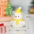 Mini pupazzo di neve in resina con cappello giallo, decoro natalizio, altezza 3,6 cm - No.2 Pupazzo di neve con cappello giallo