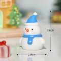 Statuina di pupazzo di neve in resina con cappello blu per decorazioni natalizie DIY, 3.6cm - No.3 Pupazzo di neve con cappello blu