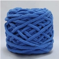 Gomitolo di lana di velluto blu spessa per progetti fai-da-te a maglia e uncinetto - Blu Reale
