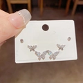 Set di orecchini a lobo a farfalla in argento con micro-intarsio di zirconi cubici - Argento