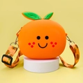 Simpatica borsa in silicone a forma di arancia per bambini con tracolla coordinata - Sorriso Arancione Classico