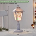Witte kerstlantaarn met sneeuwpop en glittereffect, 21 cm x 8 cm x 7,5 cm - Watergevulde Vierkante Lamp (Witte Sneeuwpop)