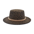 Dettaglio del cappello leopardato con catena di perle dorate e fasce decorative in pelle - M(56-58cm) / Verde Militare