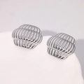 Pendientes de linterna plateados con baño de oro 18k y diseño de rayas con textura - Color Acero