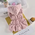 Felpa con cappuccio rosa per cani piccoli con fodera floreale e design trapuntato a bolle - XS / Rosa