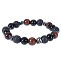 Nahaufnahme von 10mm Tigerauge, Lavastein und Hämatit Perlenarmband auf weißem Grund - Rotes Tigerauge Armband
