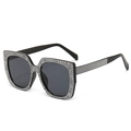 Lunettes de soleil œil de chat carrées de luxe avec monture noire et cristaux brillants - Monture Noire Verres Noir Gris