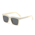 Occhiali da sole squadrati oversize color bianco crema con strass e lenti grigie - Montatura Beige Lente Grigio Nero