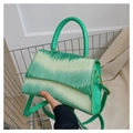 Borsa a mano sfumata verde alla moda con trama granulosa e finiture dorate lusso - Verde