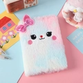Quaderno di peluche sfumato con fiocco di paillettes e ricami su sfondo rosa e blu - Rosa Sfumato