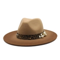 Eleganter Wollfilzhut in Camel mit Leopardenband und Perlenverzierung für Damen und Herren - M (56-58cm) / Braun