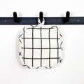 Thickened square black and white checkered cotton heat-resistant pot mat with hanging loop - White Plaid