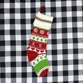 Calza di Natale lavorata a maglia con strisce rosse verdi bianche e fiocchi di neve - Calzino con punta bianca