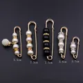 Lot détaillé de 5 broches en perles dorées pour ajustement de vêtements et foulards - Ensemble N° 2