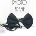 Accessorio per costume da coniglio con papillon in morbido peluche nero e fascia elastica - Papillon in Peluche Corto Nero