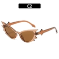 Cat eye bat wing sunglasses in amber tortoiseshell finish for party and punk style - Coffee Frame Brown Lens