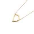 Collana minimalista in acciaio inossidabile dorato con ciondolo lettera D e trama spazzolata - Stile Lettera D (KN88051-K)