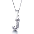 Collier avec pendentif lettre J finition argentée et cristaux micro-pave étincelants - Lettre J(KN89522-K)