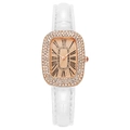 Dettaglio della cassa tonneau in oro rosa con strass su cinturino in pelle bianca - Solo orologio / Bianco
