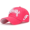 Gorra de béisbol de algodón rosa con bordado 3D Finally y visera curva - Rosa Rojo / Ajustable