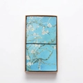 Cuaderno de viaje Van Gogh Almendro en flor azul con elástico y caja de kraft - Almendro en flor