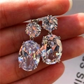 Orecchini pendenti in argento con grandi zirconi ovali e cristalli rotondi per donna - Zirconia Bianca