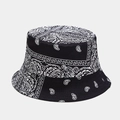 Reversible black and white paisley bucket hat for women with outdoor sun protection - M / Black Splicing