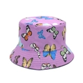 Dettaglio del cappello a secchiello viola con stampe di farfalle colorate e tesa cucita - M (56-58cm) / Viola